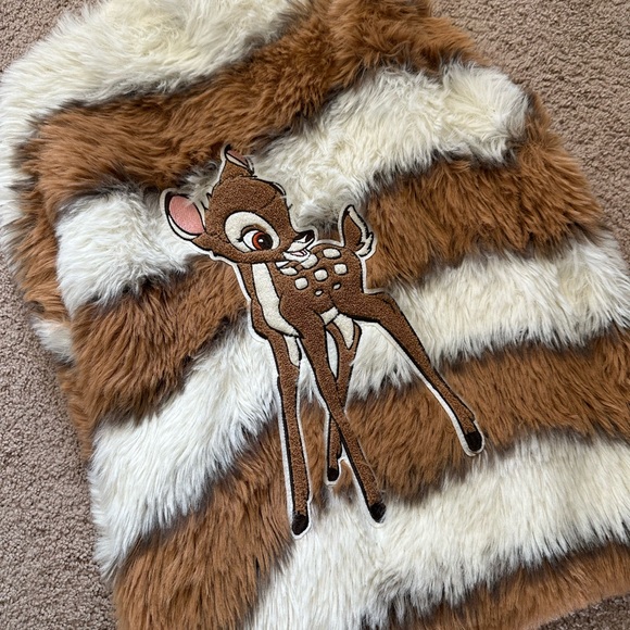 DISNEY X FOREVER 21 BAMBI COZY FUR CARDIGAN 🤎💛🤎 🦌 LIMITED EDITION Fits M to XL - Picture 3 of 7